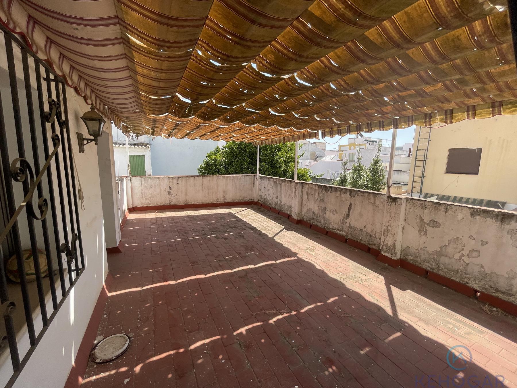 Venta de casa en Dos Hermanas
