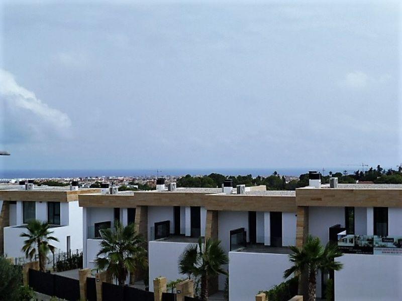 Venta de villa en Orihuela Costa