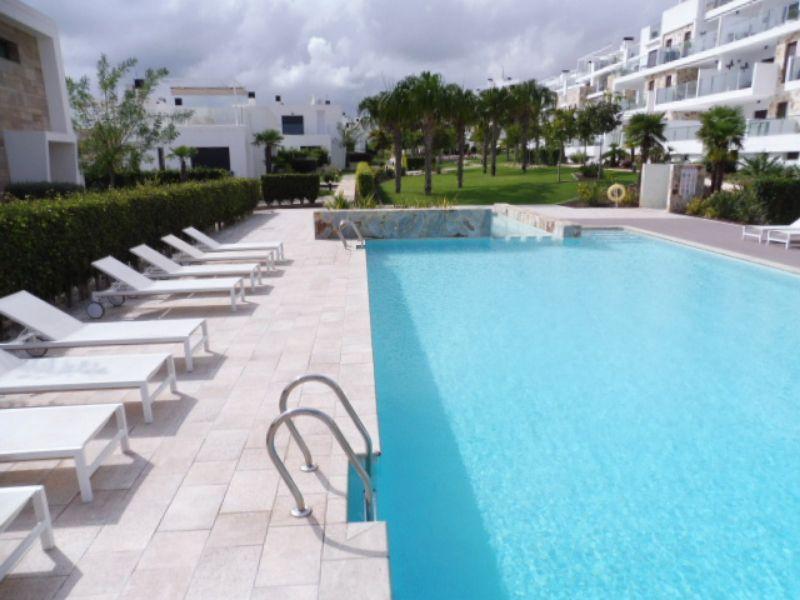 Venta de villa en Orihuela Costa
