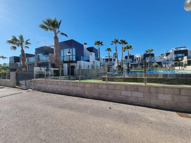 Venta de dúplex en Orihuela Costa