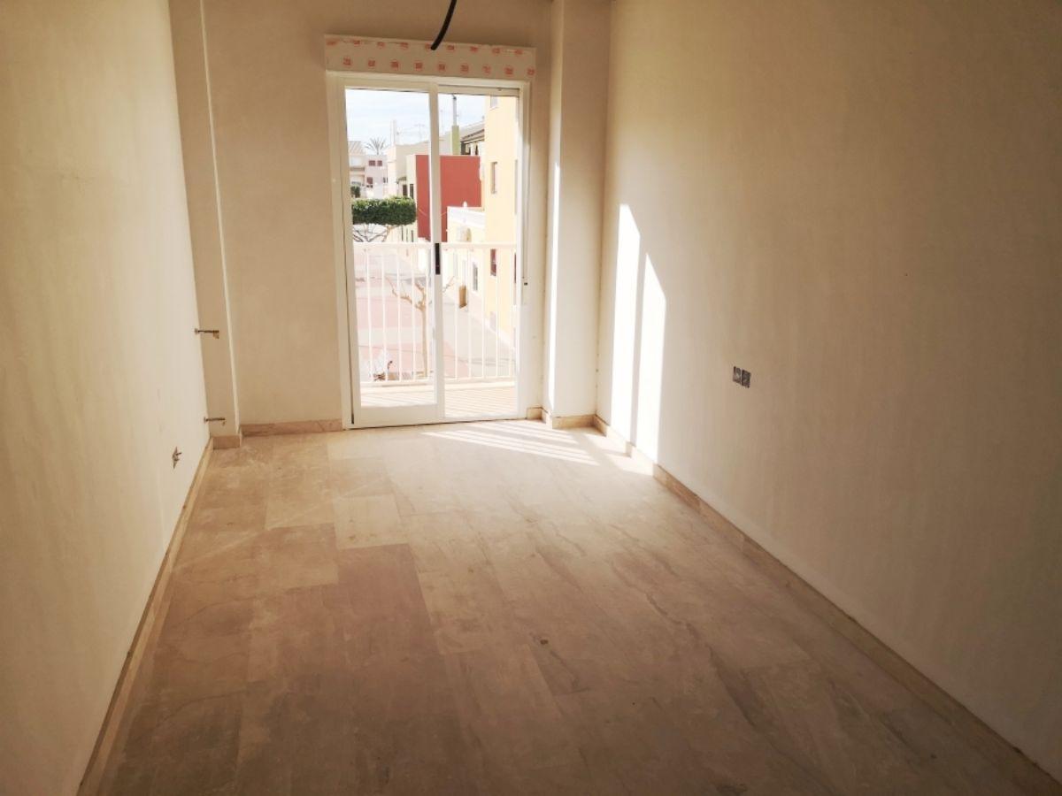 For sale of apartment in Formentera del Segura