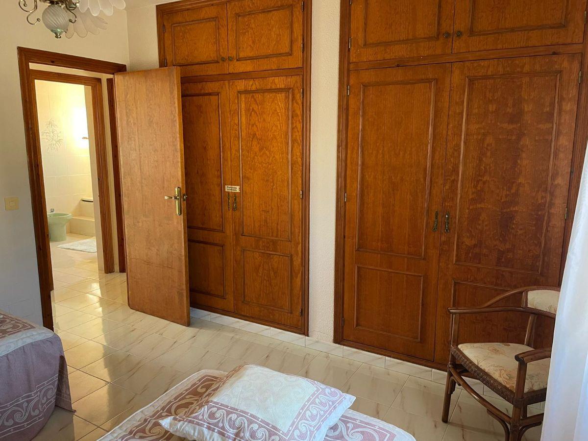For sale of chalet in Torrevieja