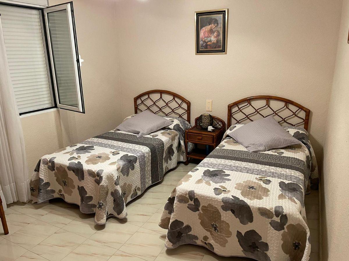 For sale of chalet in Torrevieja