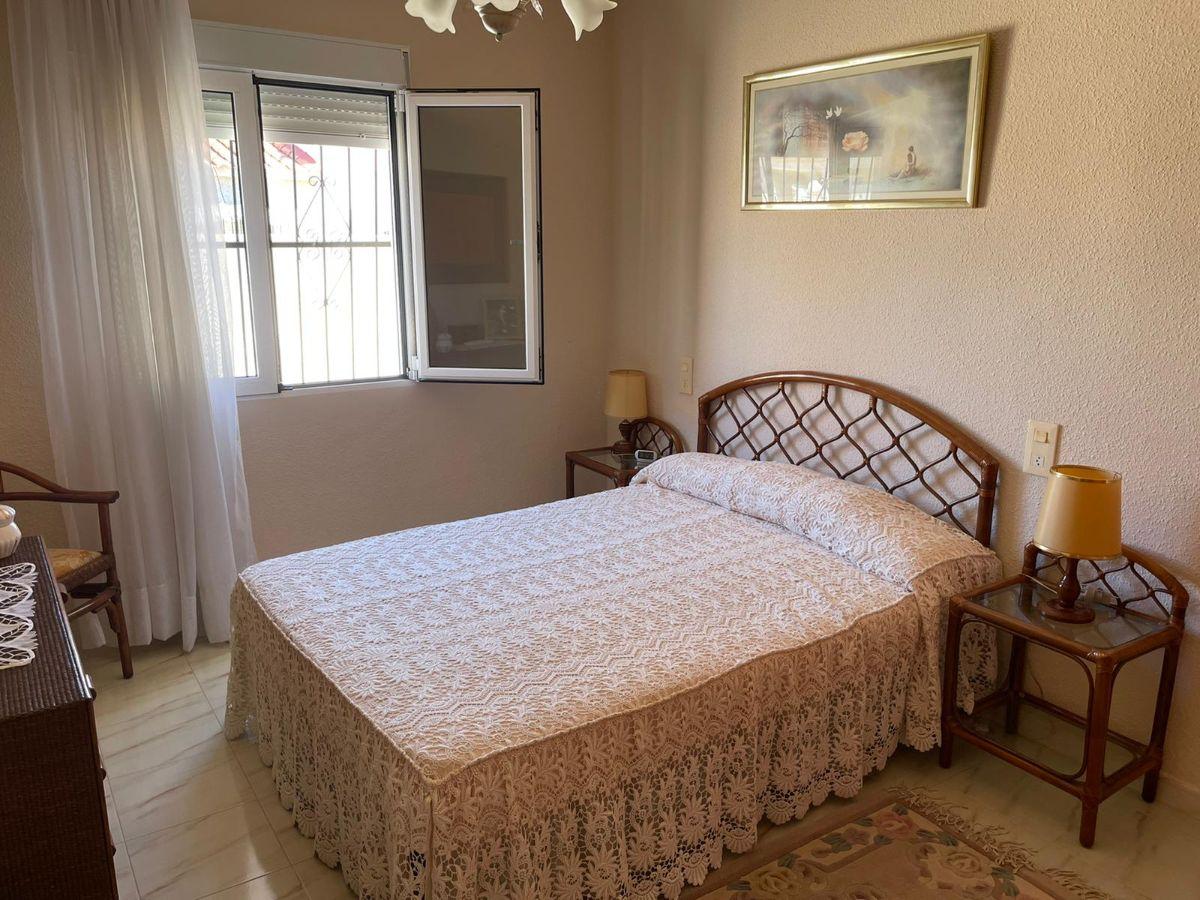 For sale of chalet in Torrevieja