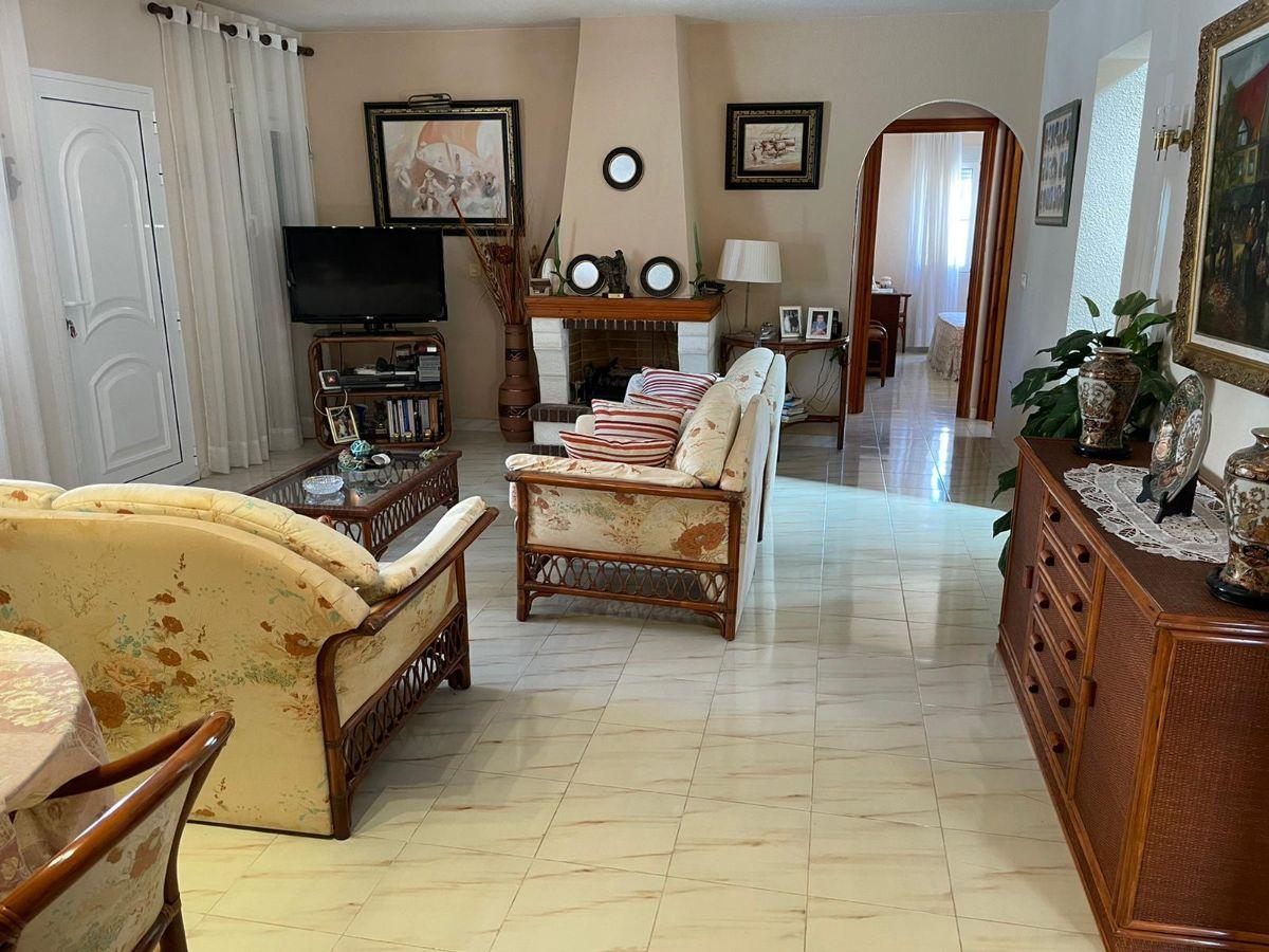 For sale of chalet in Torrevieja