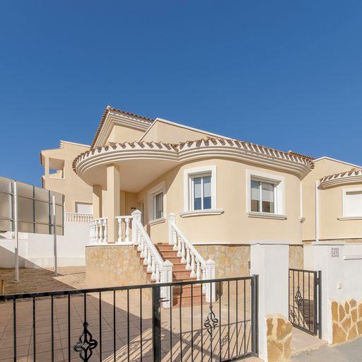 For sale of villa in San Miguel de Salinas