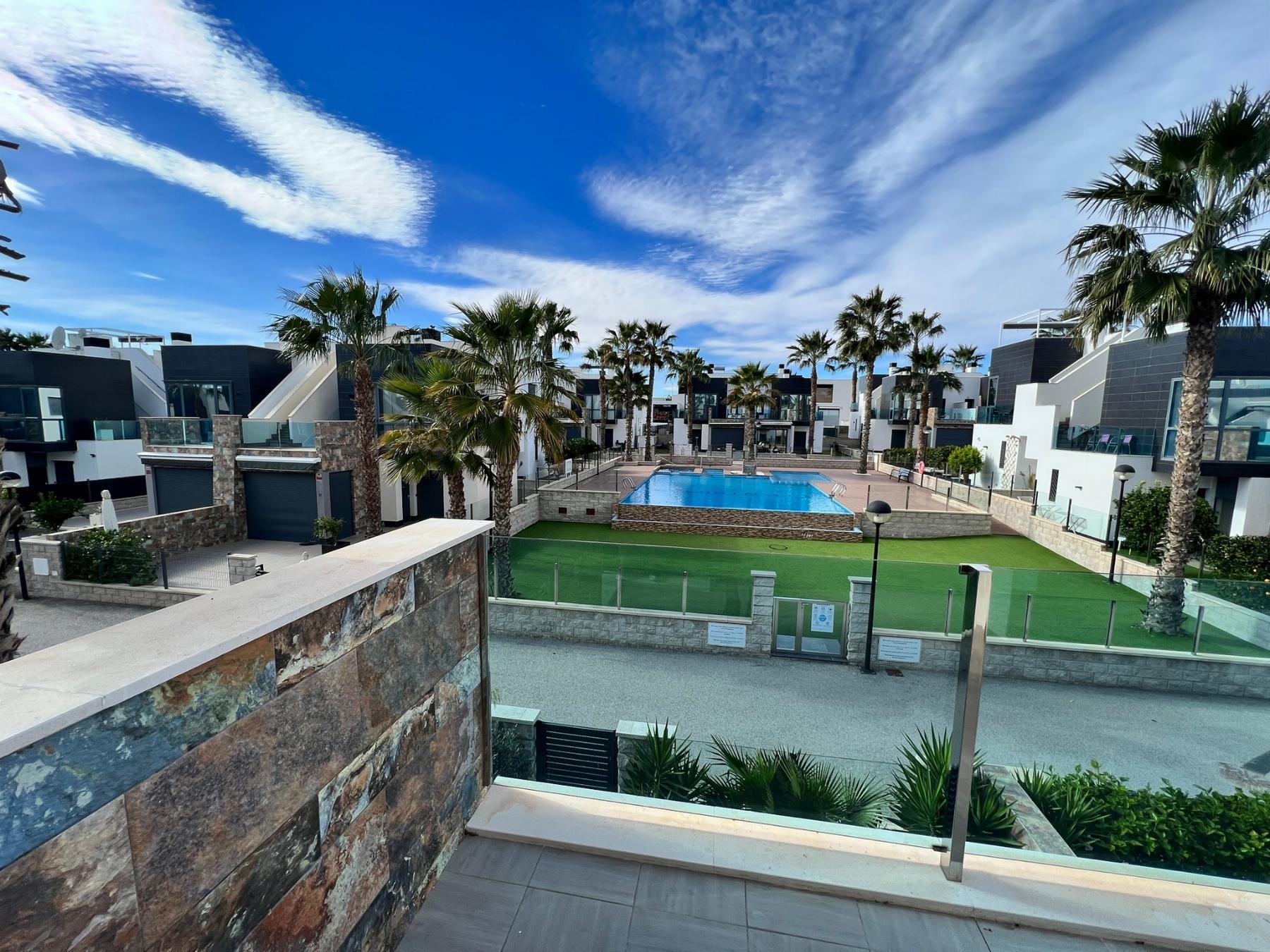 For sale of villa in Orihuela Costa