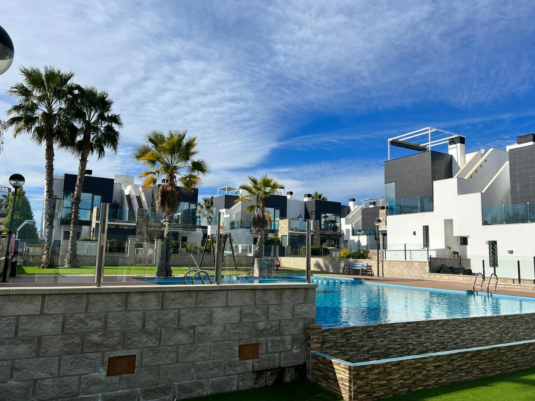 Venta de villa en Orihuela Costa