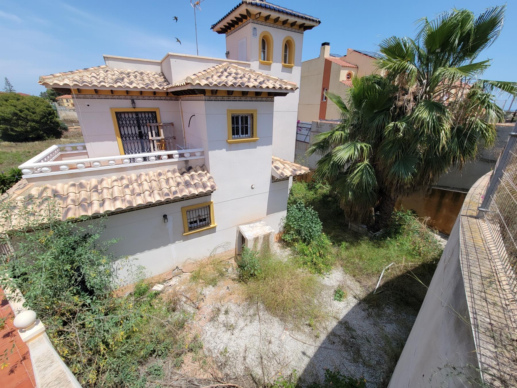 For sale of chalet in Orihuela Costa