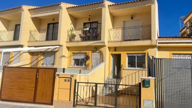 For sale of duplex in Pilar de la Horadada
