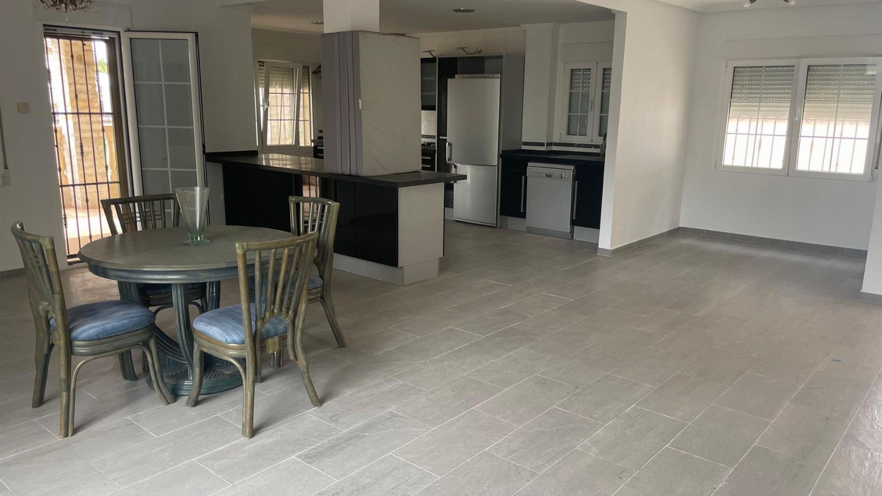 For sale of villa in Orihuela Costa