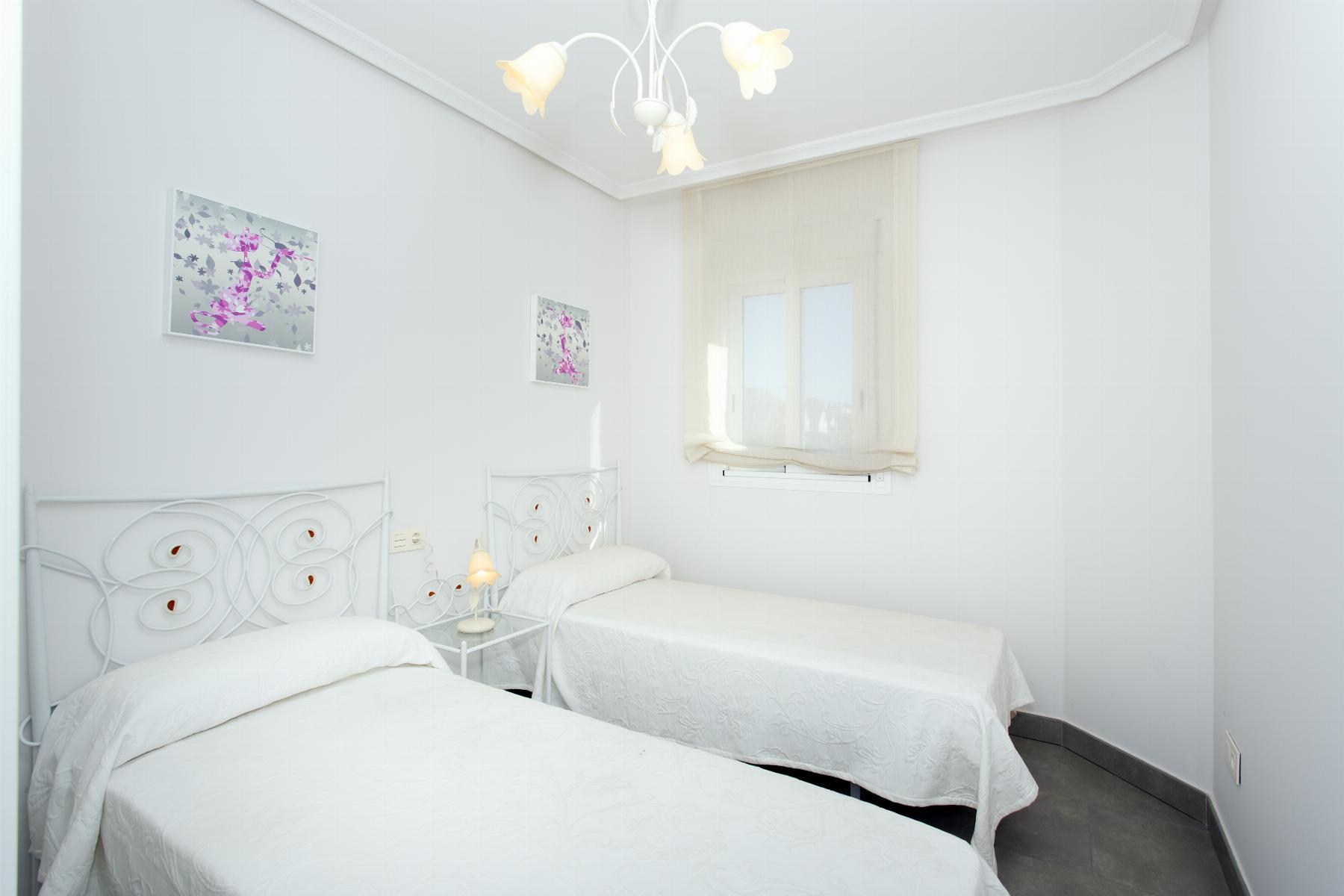 For sale of bungalow in Santa Pola