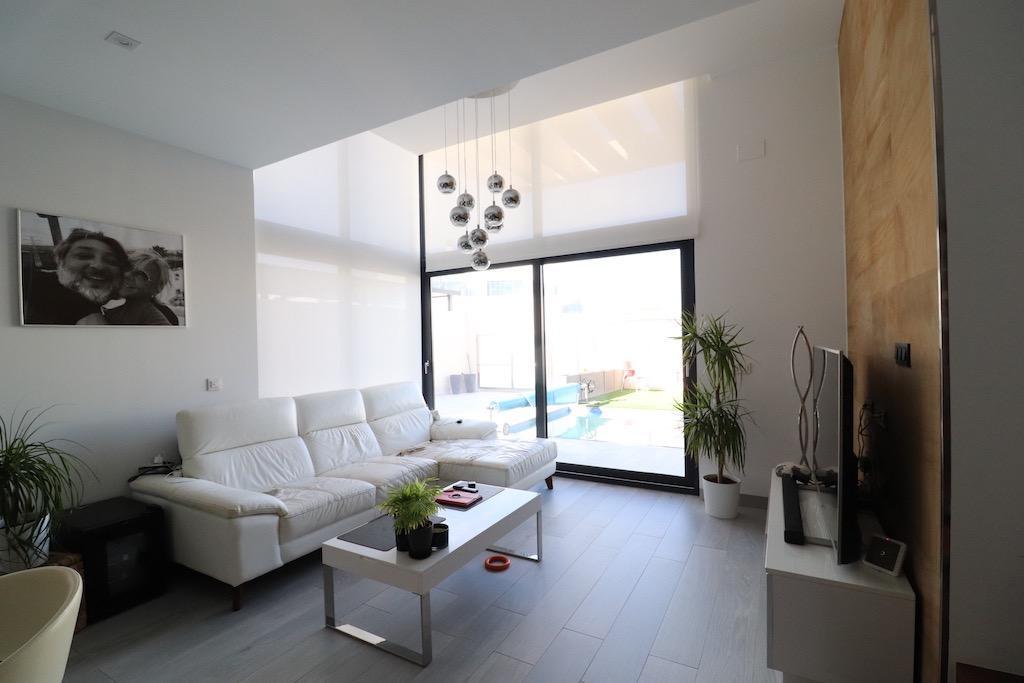 For sale of villa in Orihuela Costa