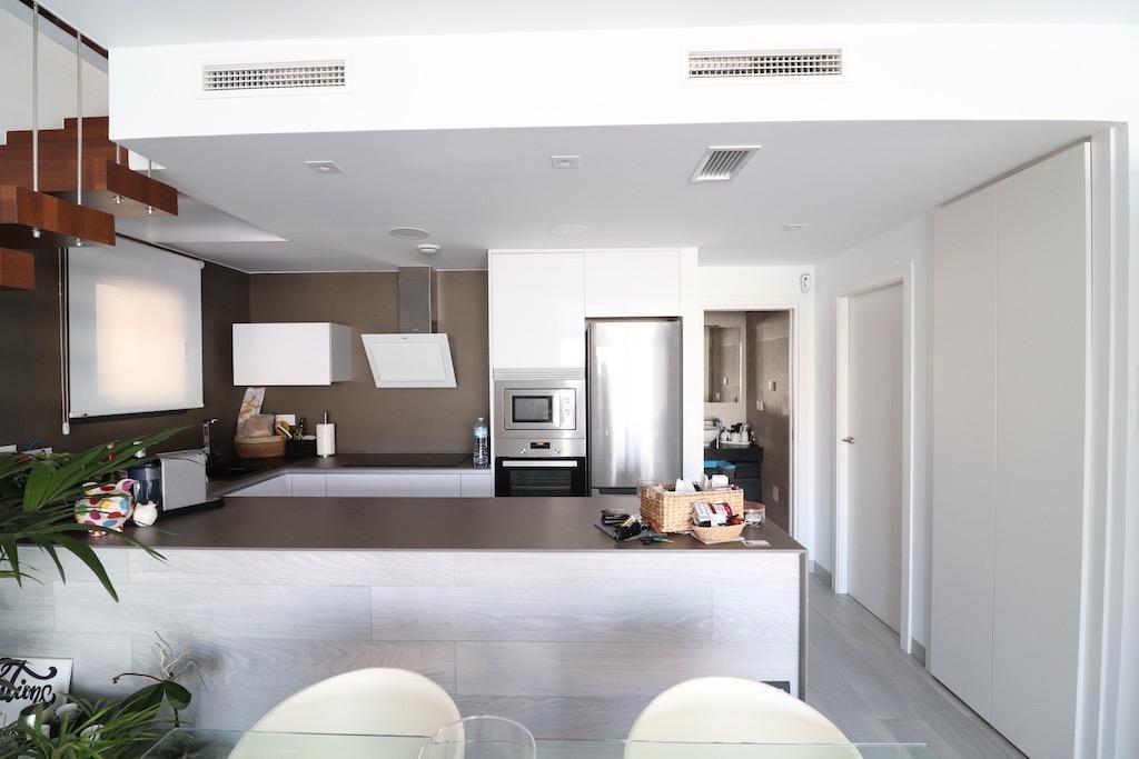 For sale of villa in Orihuela Costa