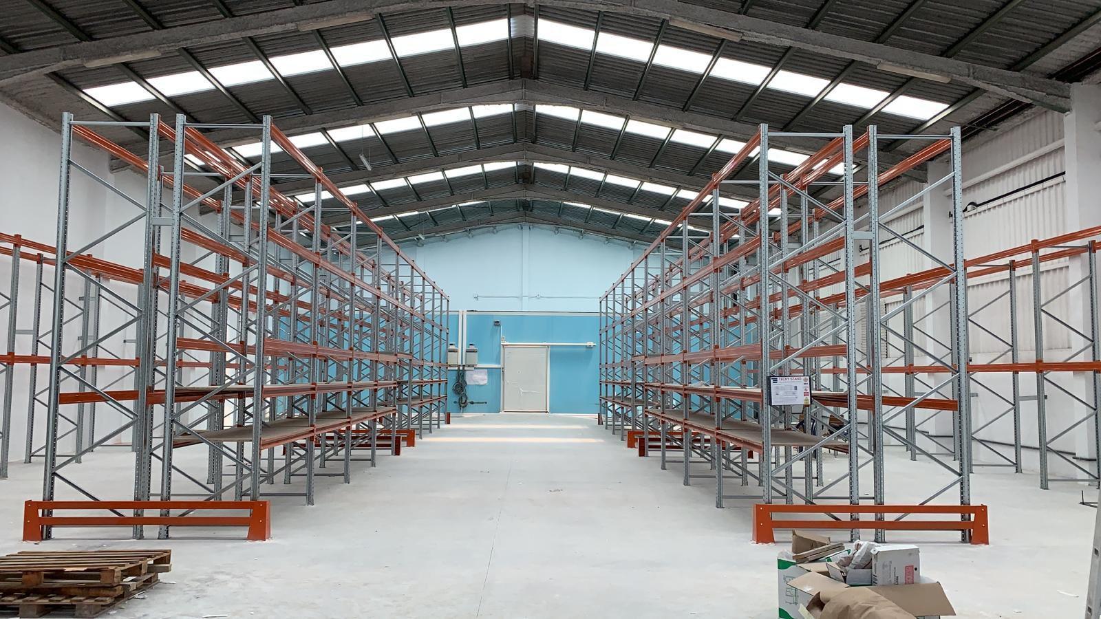 For sale of industrial plant/warehouse in Torrevieja