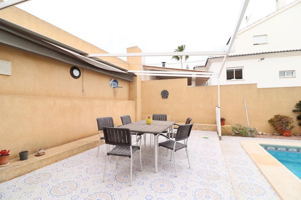 For sale of villa in Torrevieja