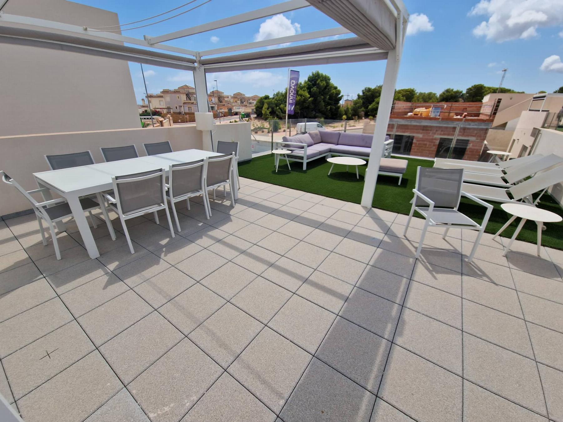 For sale of chalet in Orihuela Costa