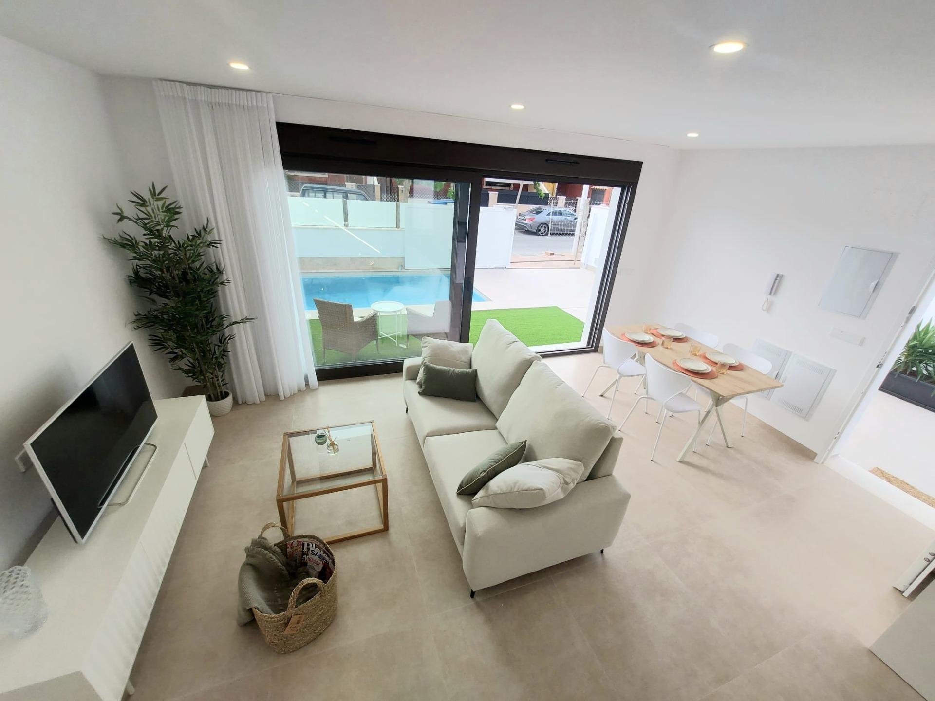 Venta de villa en San Pedro del Pinatar