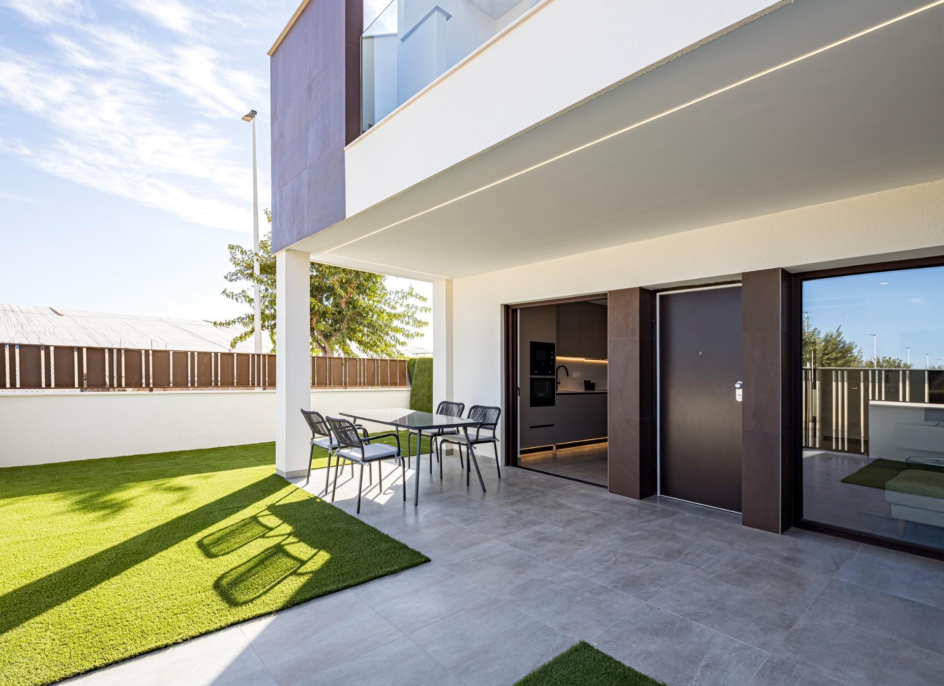 For sale of chalet in Pilar de La Horadada
