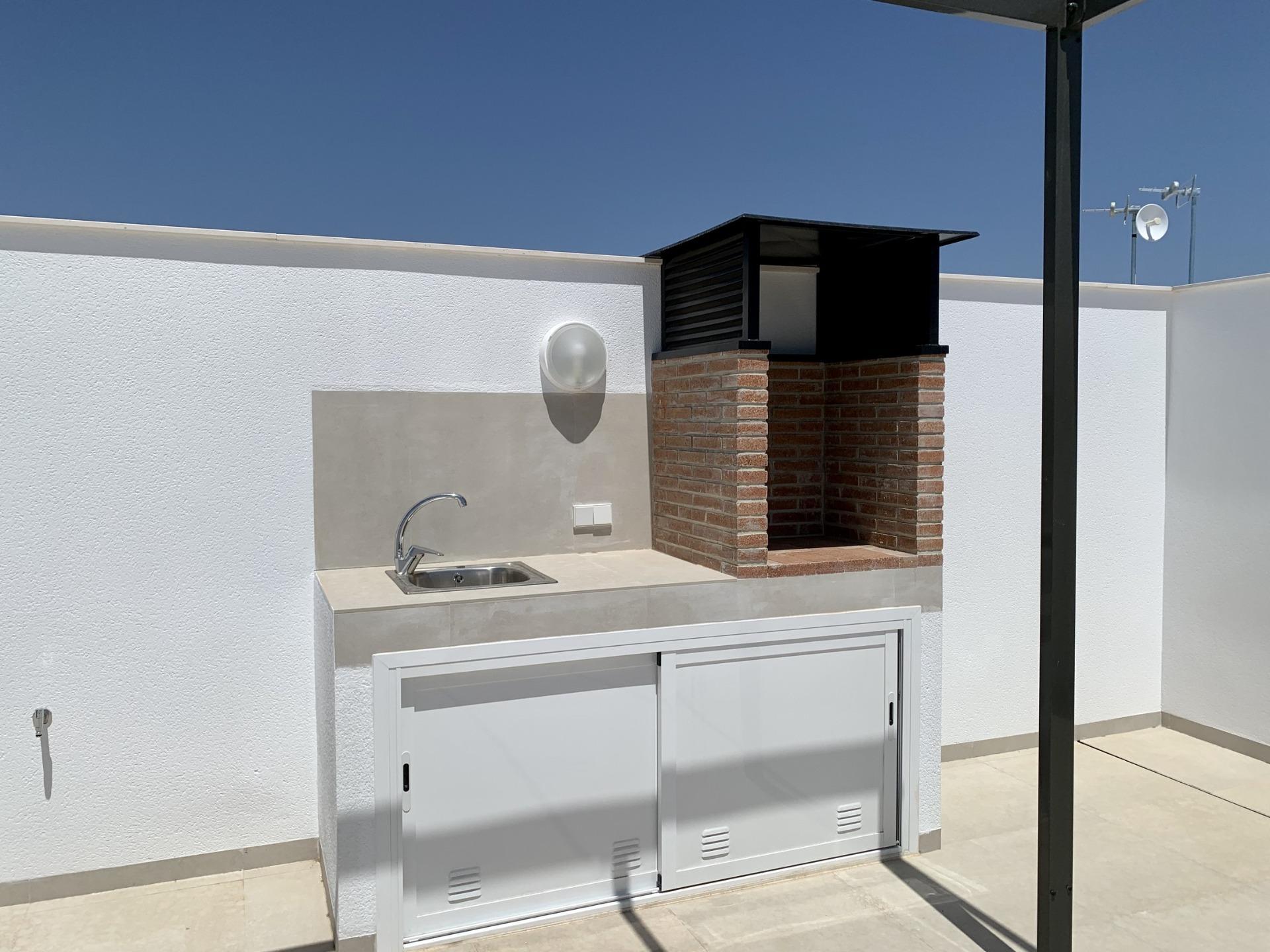 For sale of flat in Los Alcazares