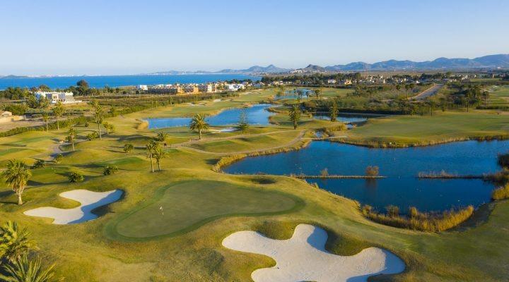For sale of flat in Los Alcazares