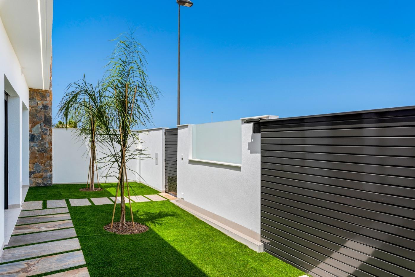 For sale of flat in Los Alcazares