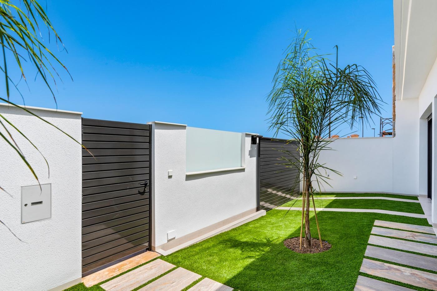 For sale of flat in Los Alcazares