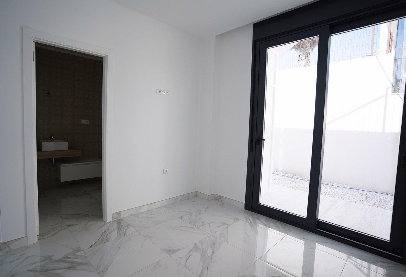 For sale of villa in Polop