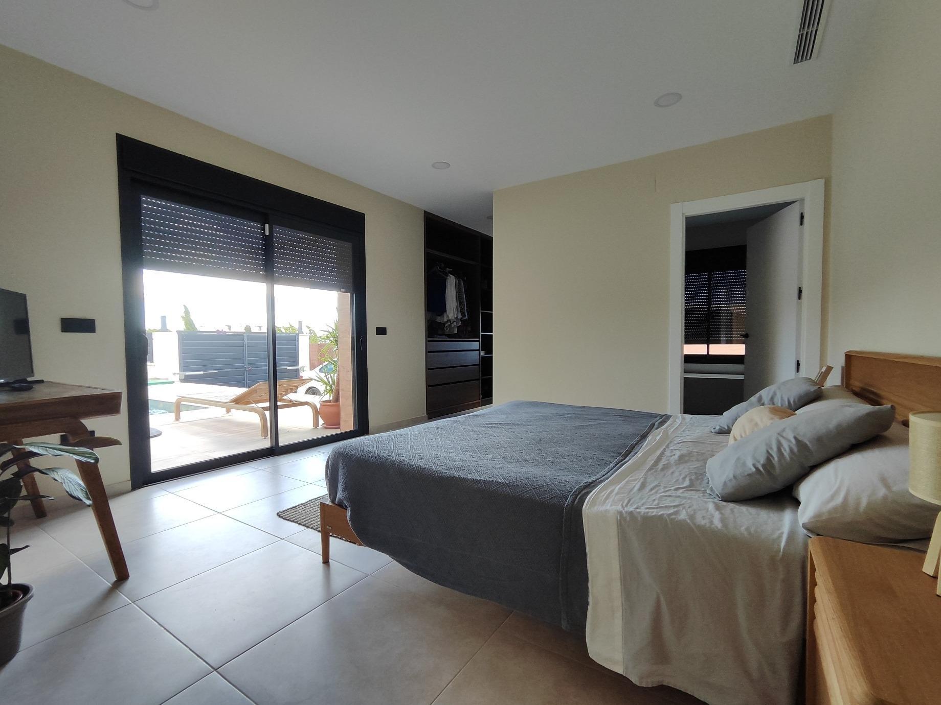 Venta de villa en Pinoso
