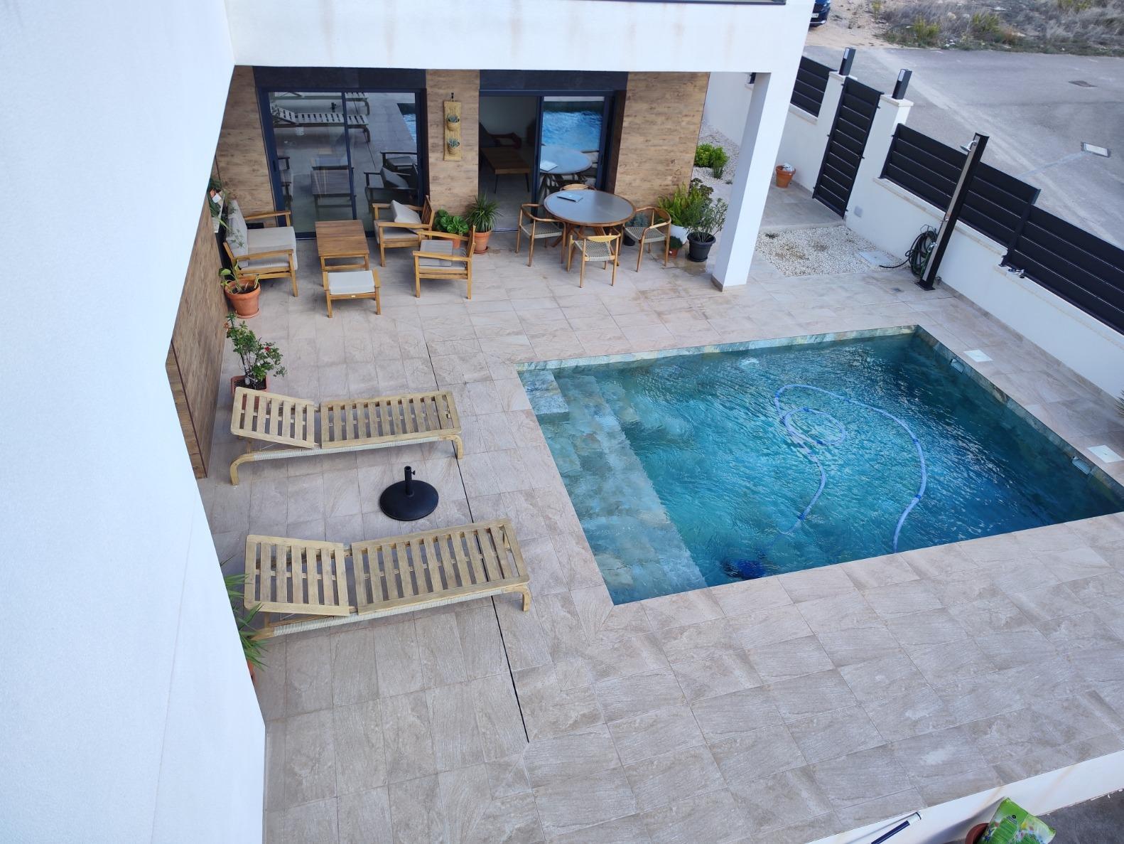 Venta de villa en Pinoso