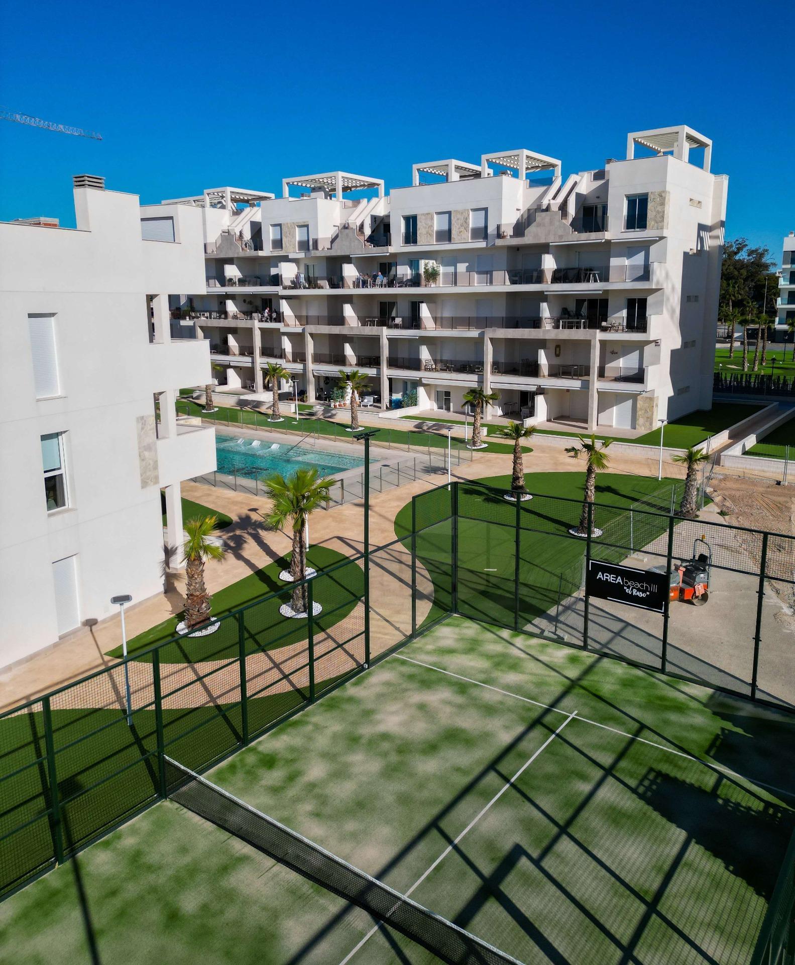 For sale of apartment in Guardamar del Segura