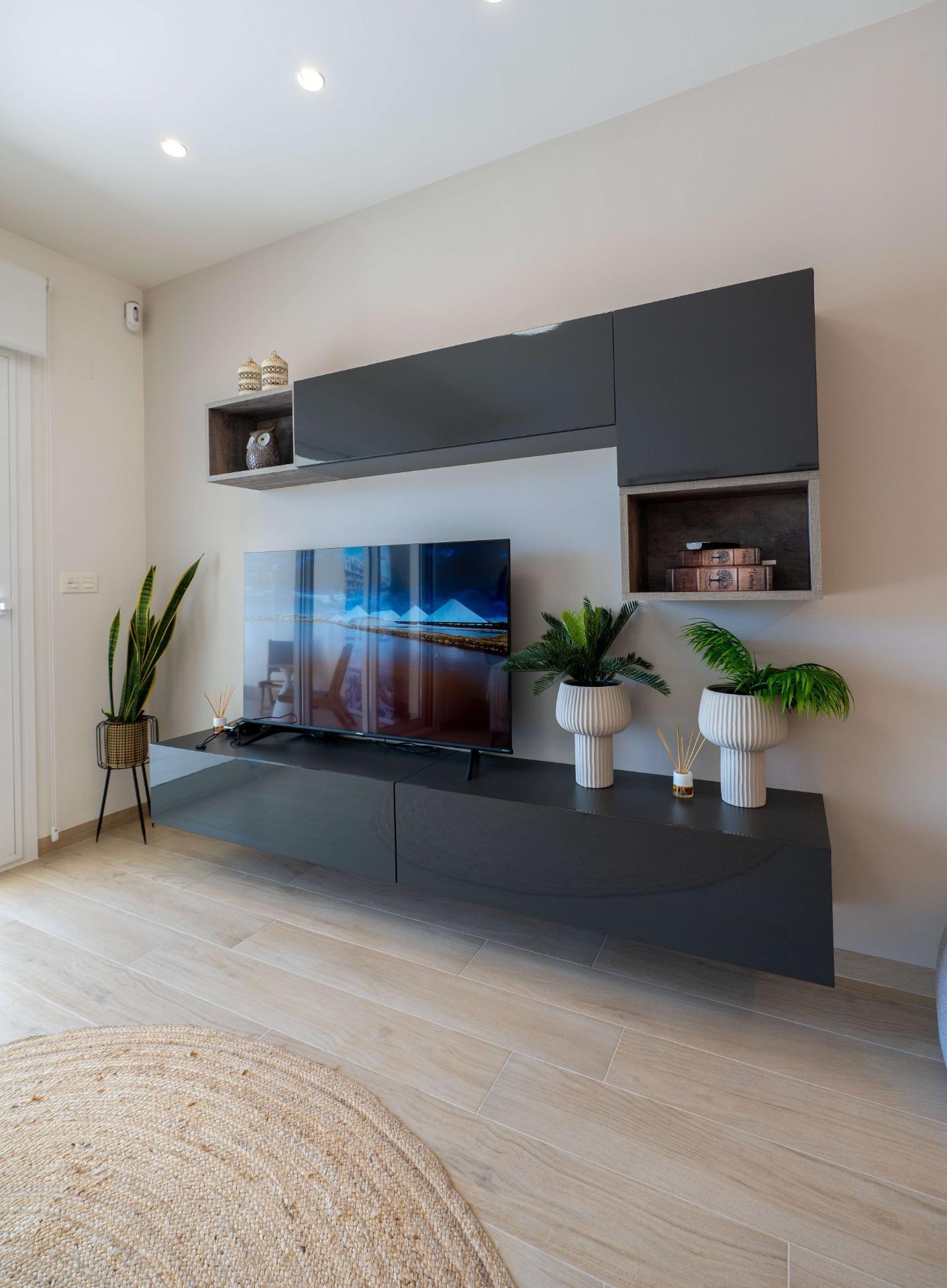 For sale of apartment in Guardamar del Segura