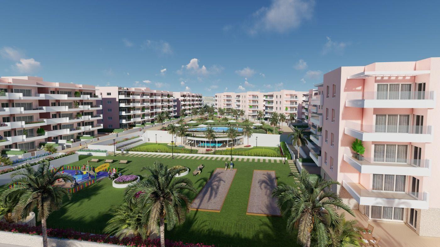 For sale of apartment in Guardamar del Segura