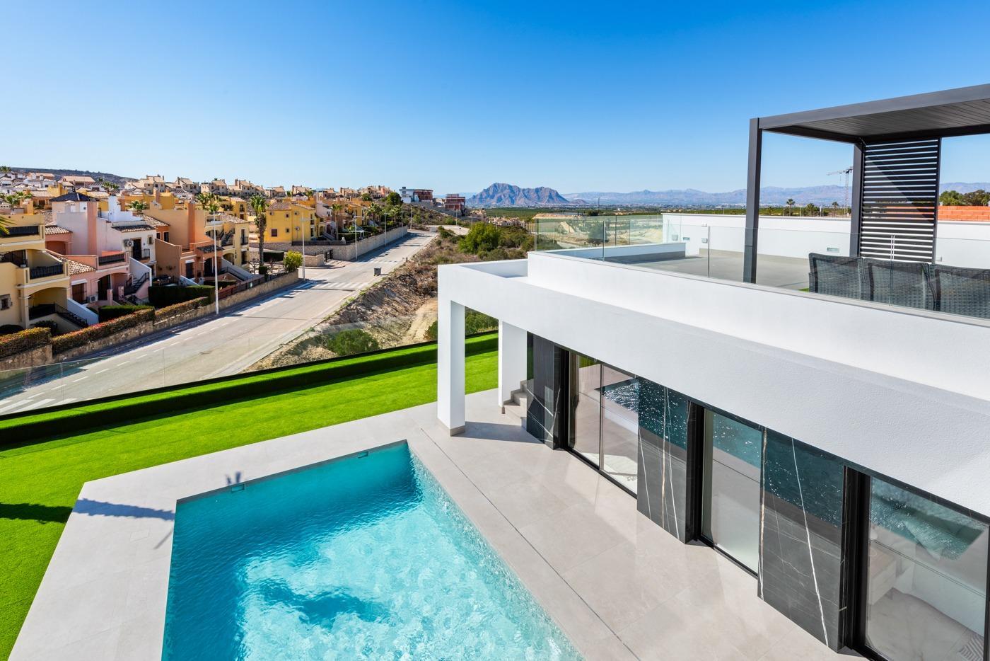 For sale of villa in Algorfa