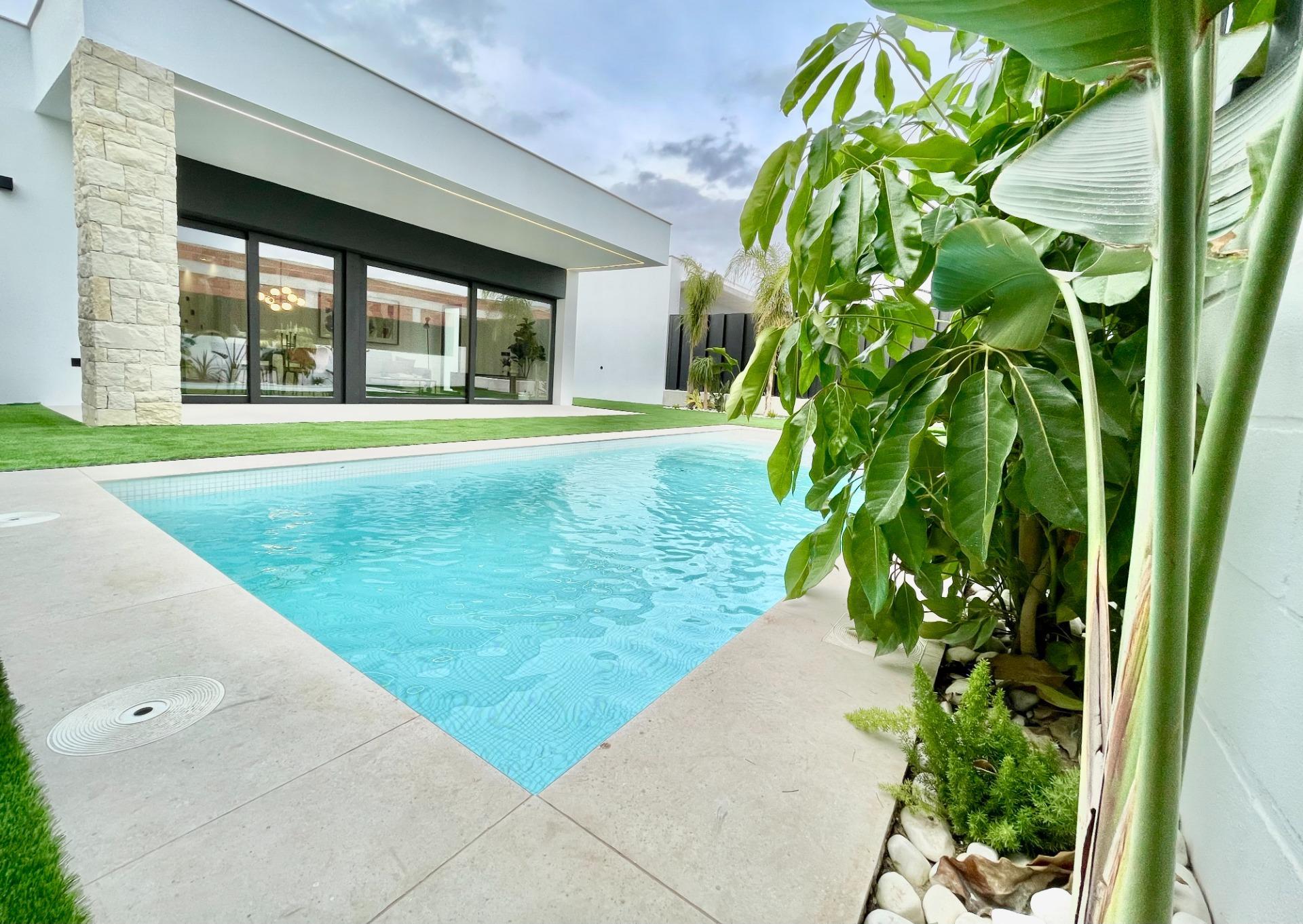 For sale of villa in Molina De Segura