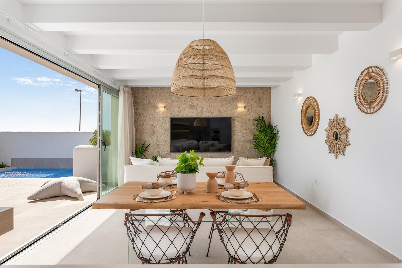 Venta de villa en Los Alcazares