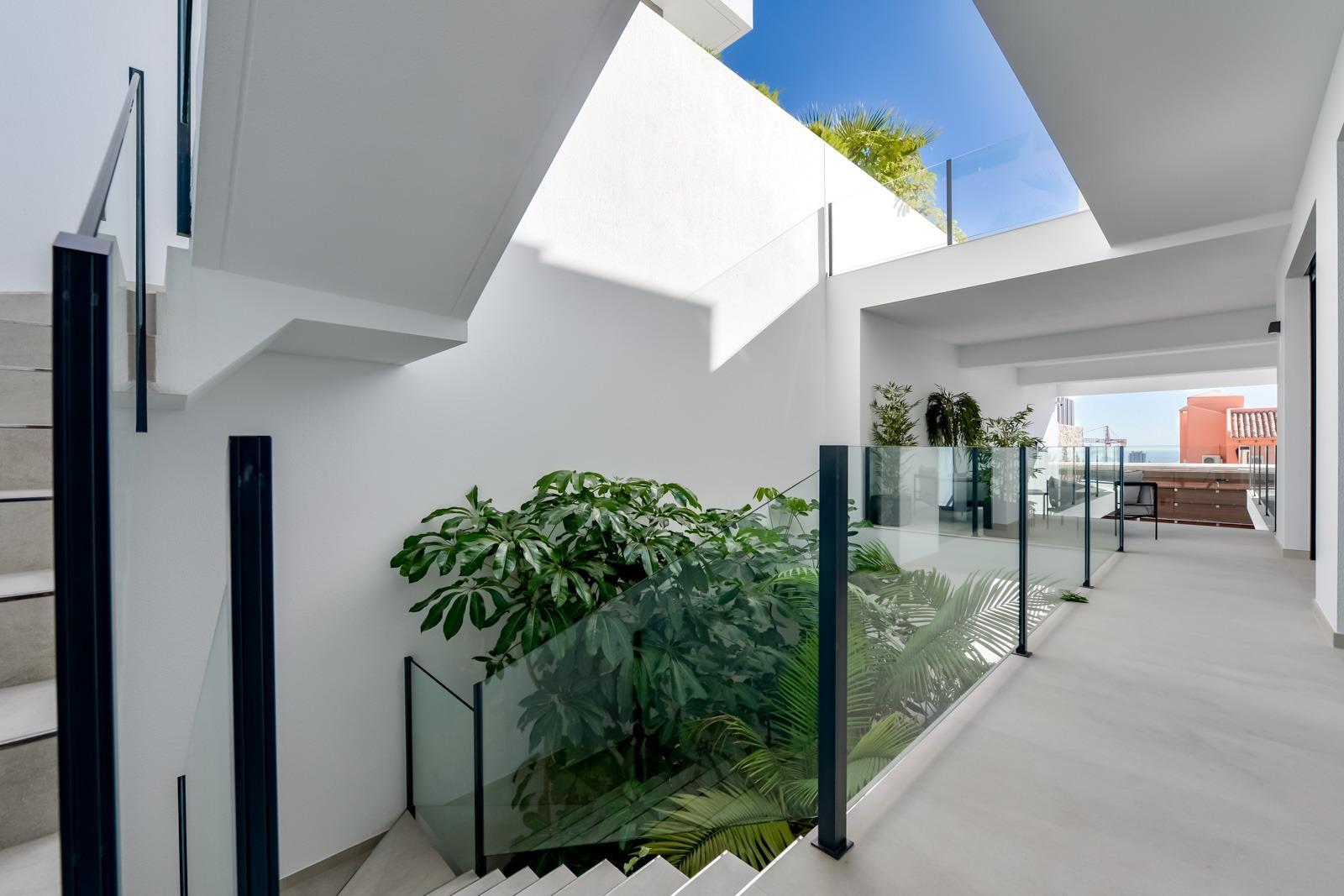 For sale of villa in Finestrat