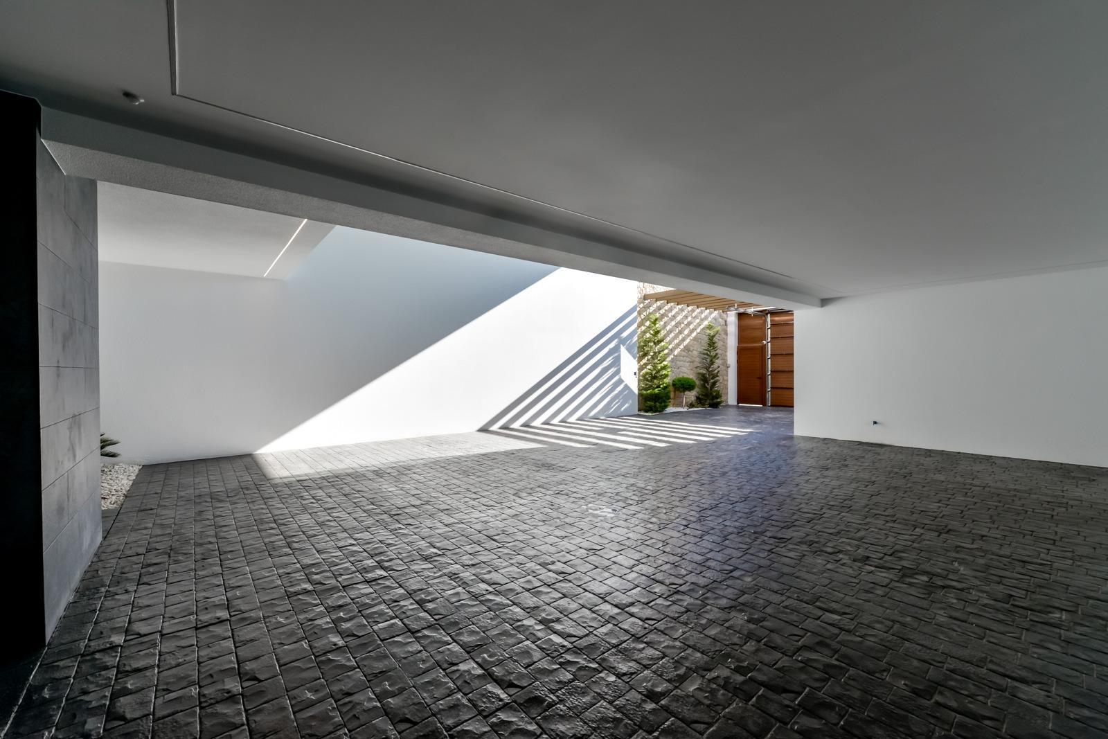 For sale of villa in Finestrat