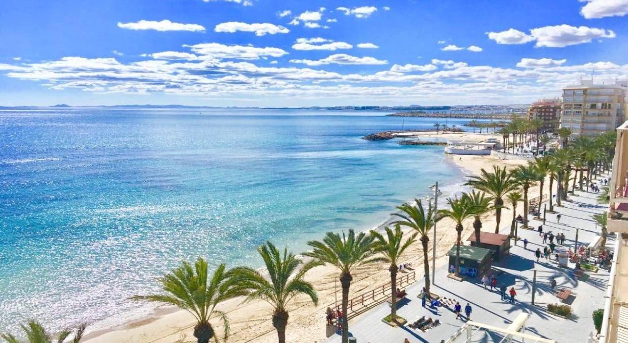 For sale of villa in Torrevieja