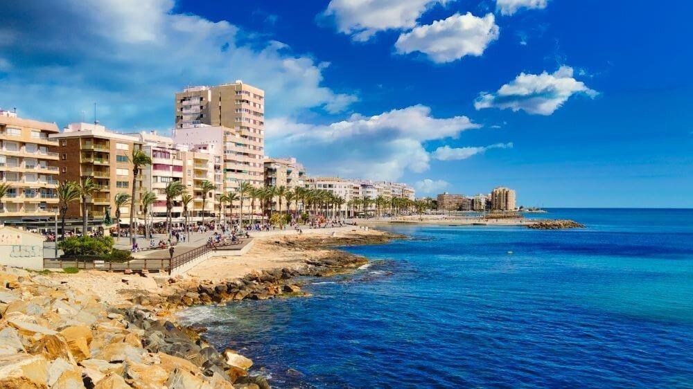 For sale of villa in Torrevieja