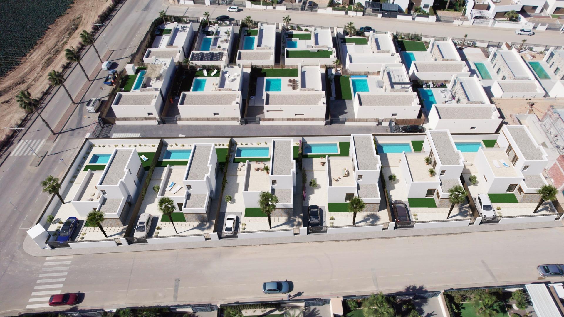 For sale of villa in Algorfa