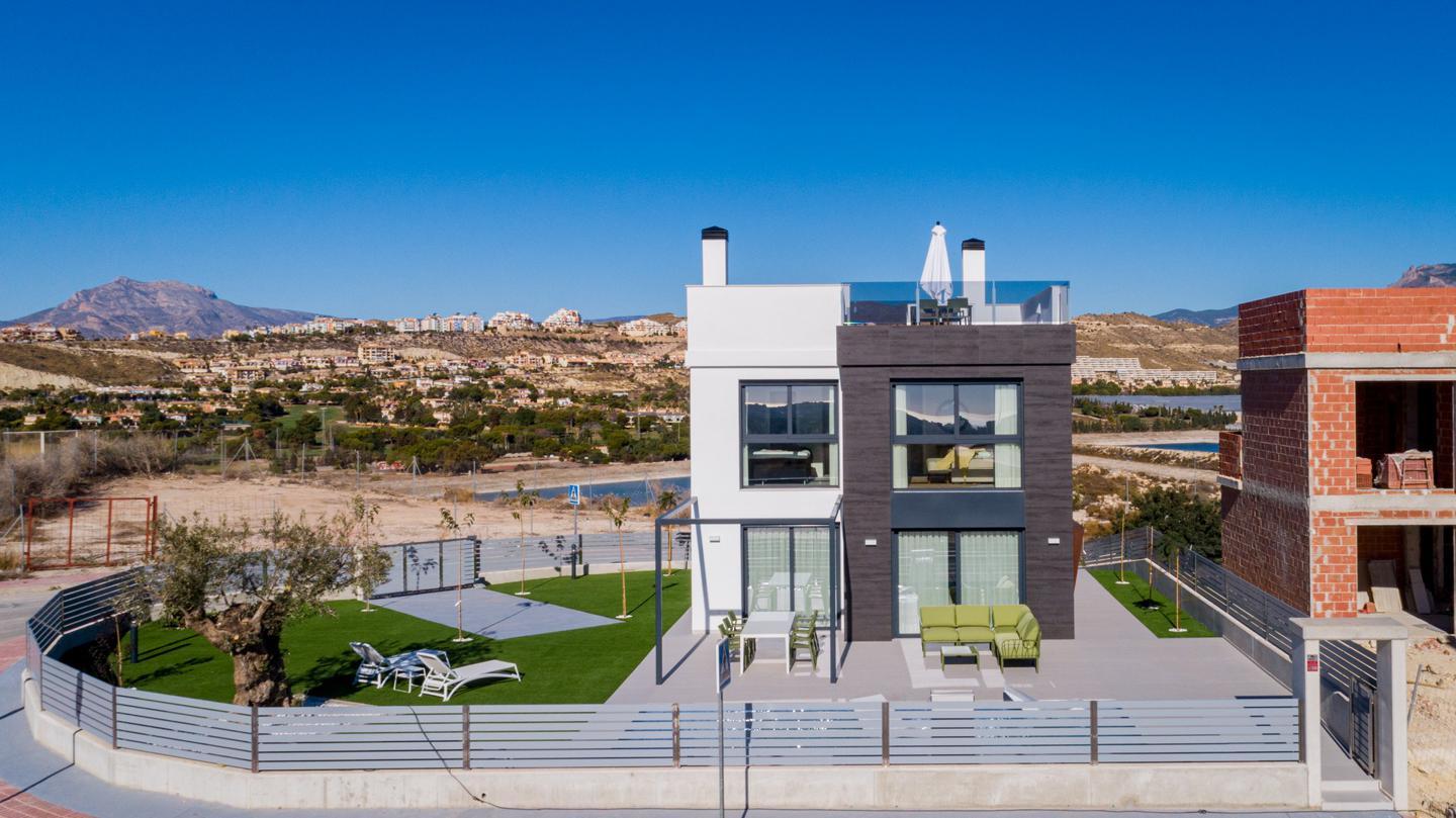 For sale of villa in Mutxamel