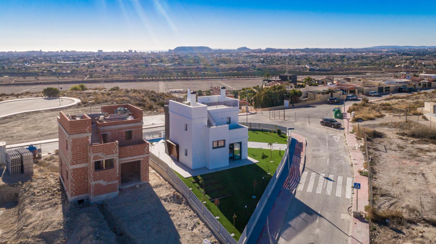 For sale of villa in Mutxamel