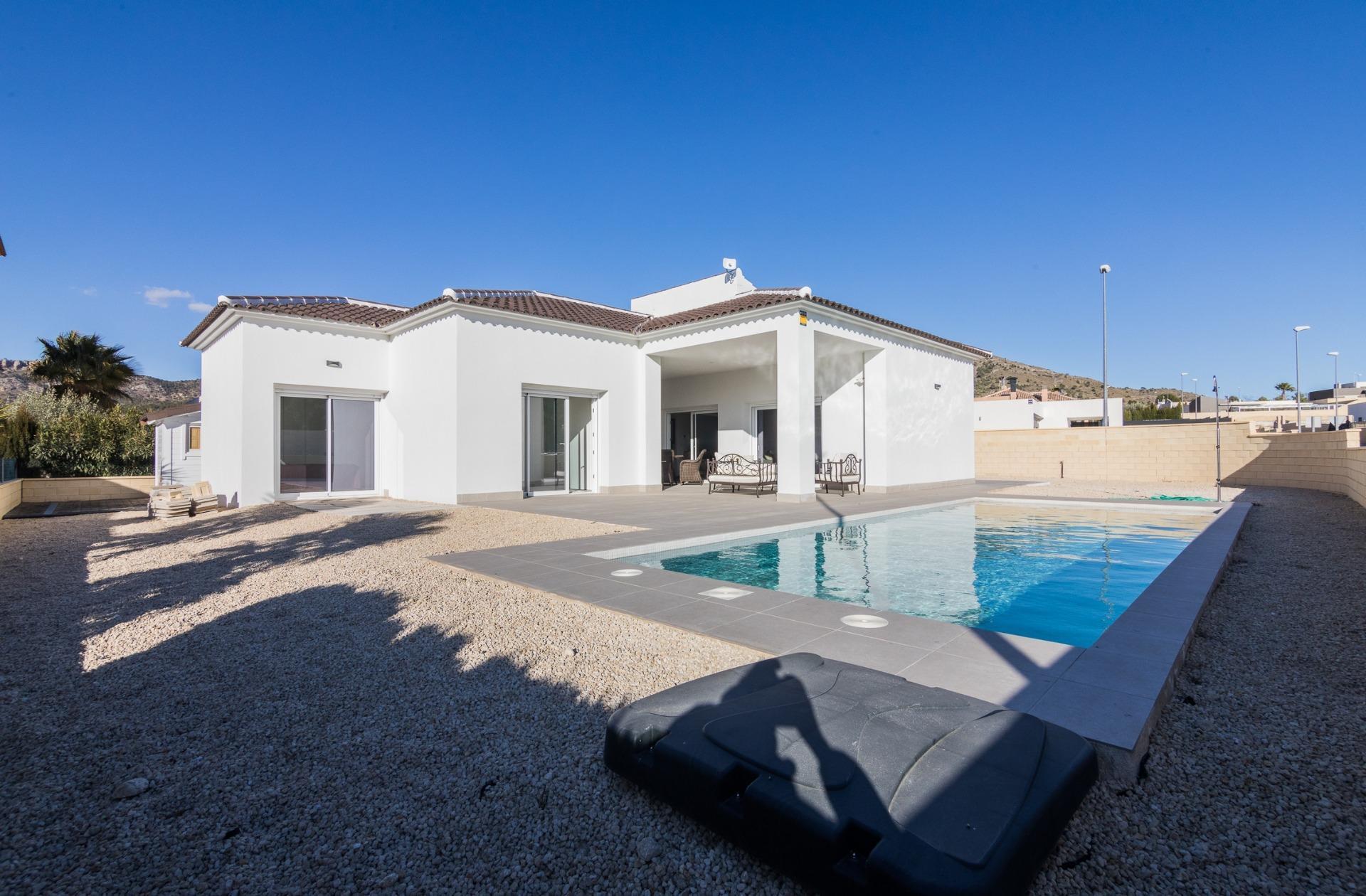 Venta de villa en Pinoso