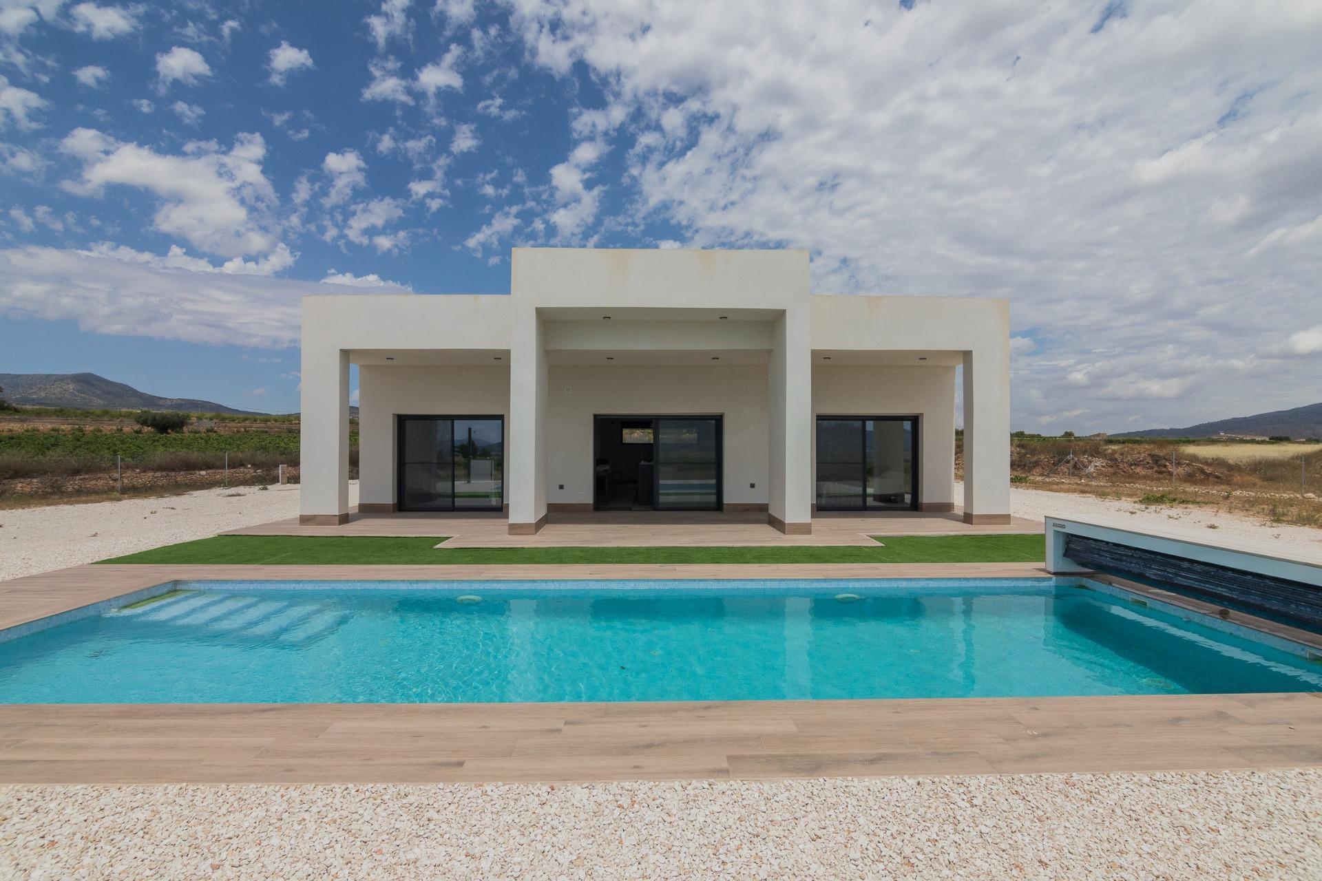 For sale of villa in Pinoso