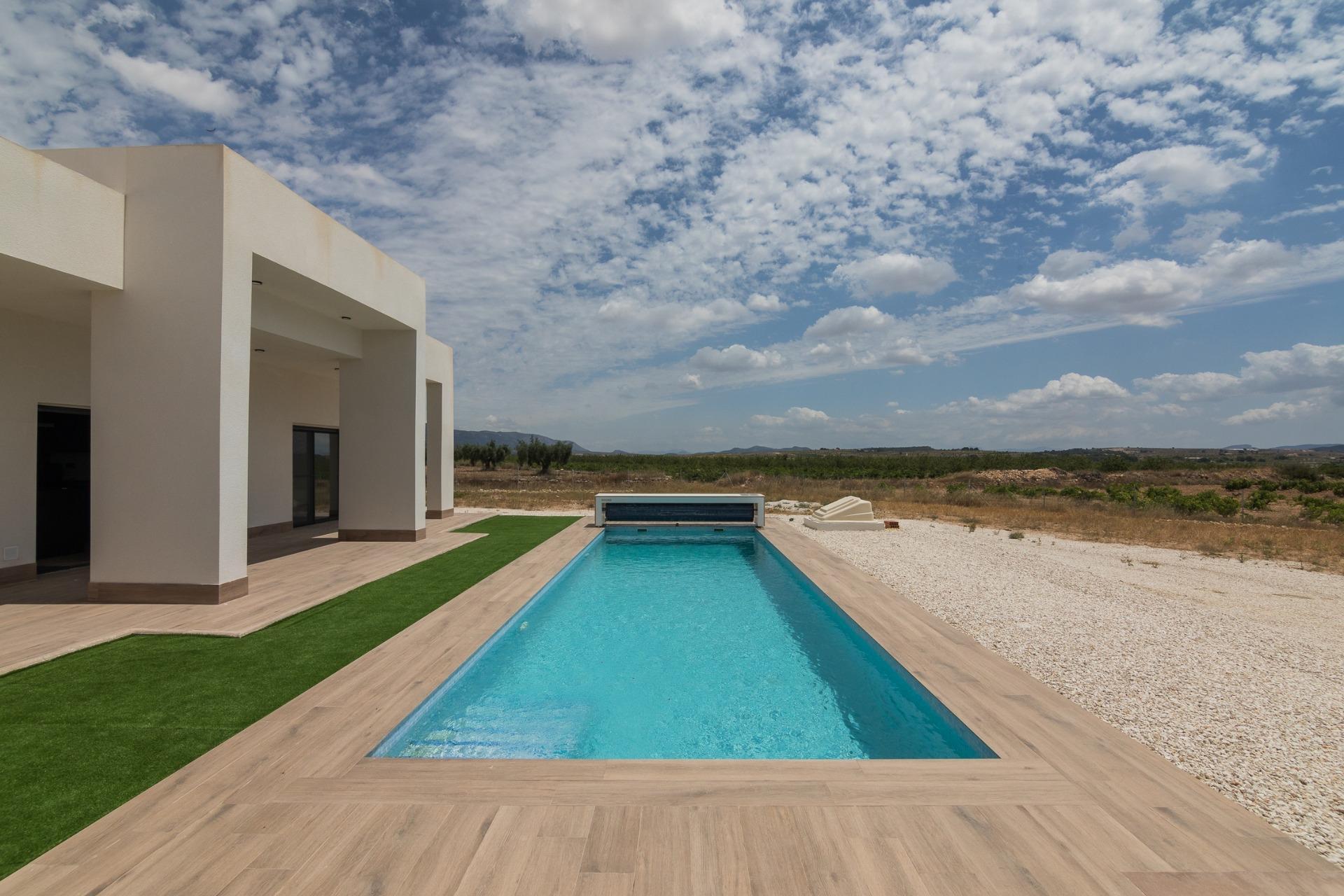 Venta de villa en Pinoso