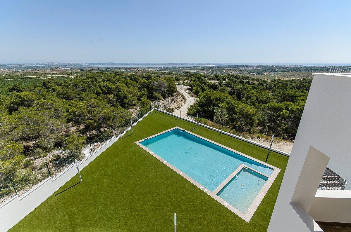 For sale of chalet in San Miguel de Salinas
