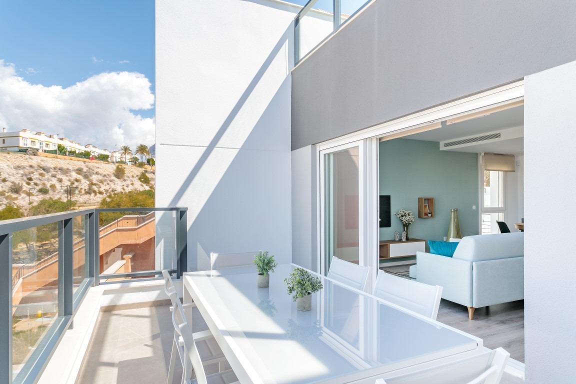 For sale of villa in Finestrat