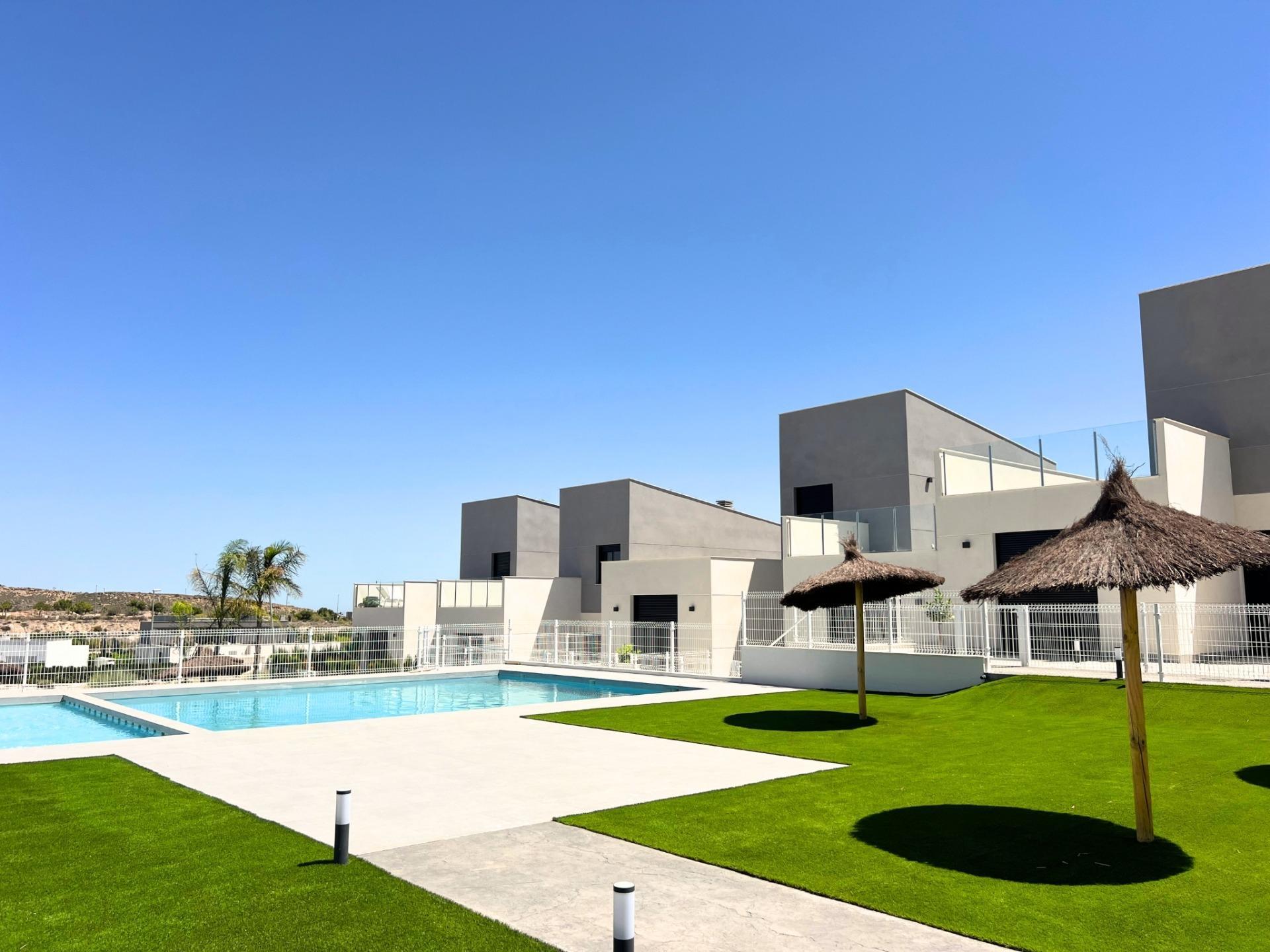 Venta de villa en Baños y Mendigo
