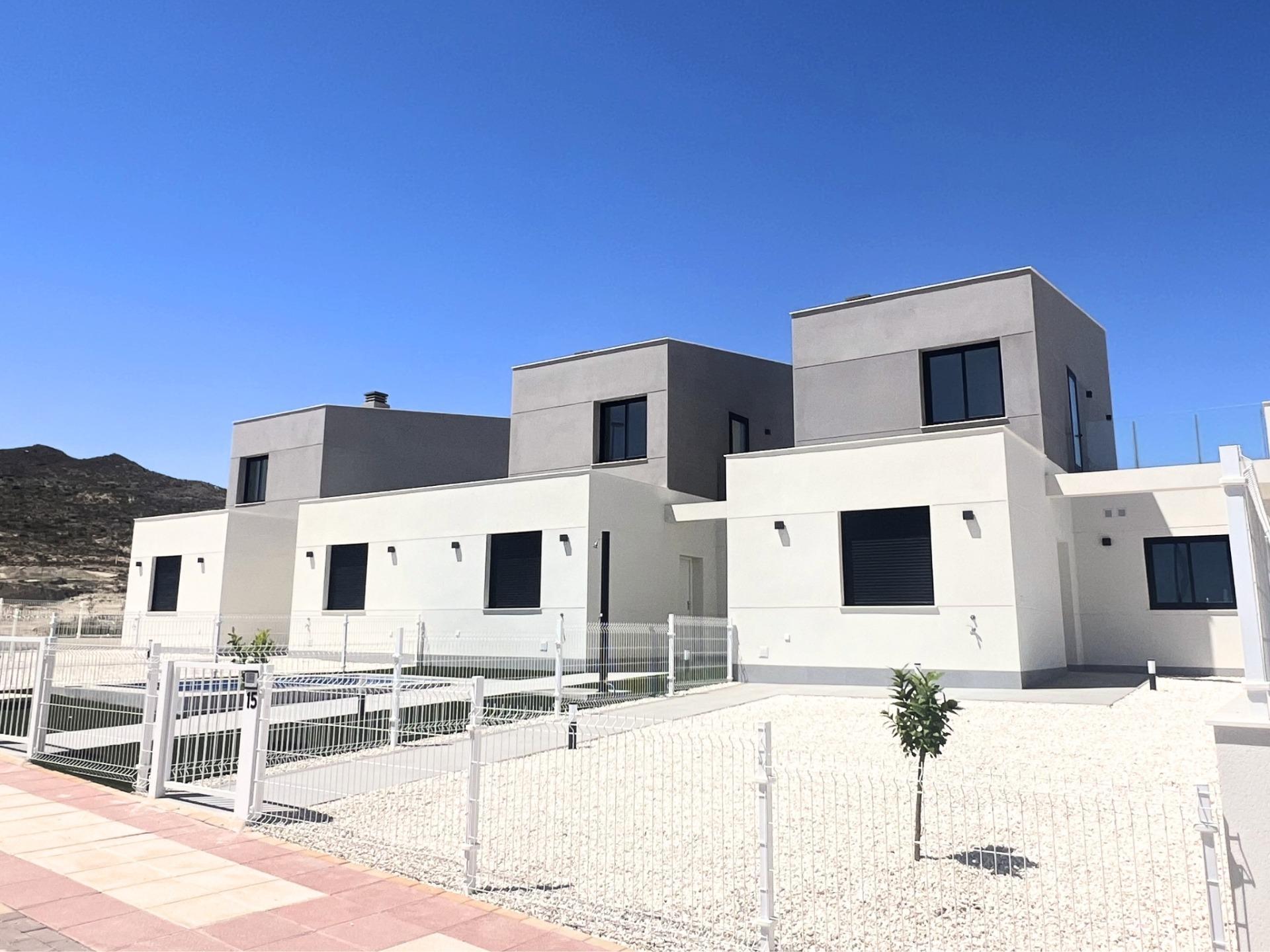 Venta de villa en Baños y Mendigo